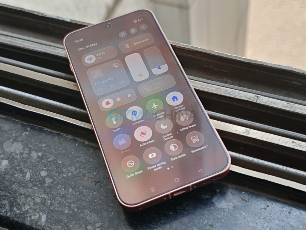OPPO Find X9s c&oacute; pin lớn m&agrave; vẫn mỏng nhẹ, m&agrave;n h&igrave;nh gần như kh&ocirc;ng viền - Ảnh 2.