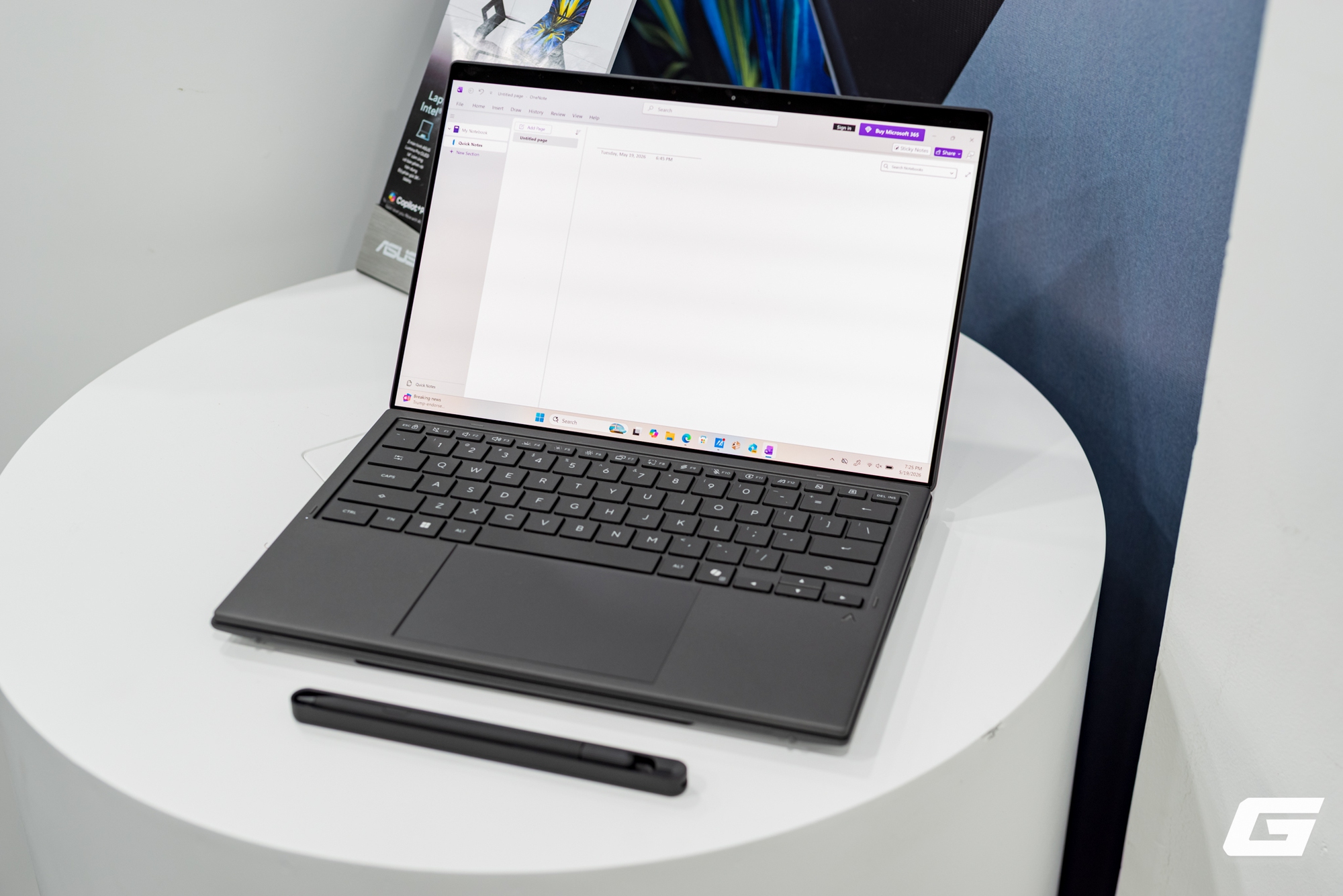 ASUS Zenbook DUO (2026) ch&iacute;nh thức ra mắt: Laptop 2 m&agrave;n h&igrave;nh nay đ&atilde; trưởng th&agrave;nh, mỏng, mạnh v&agrave; thực dụng hơn rất nhiều - Ảnh 13.