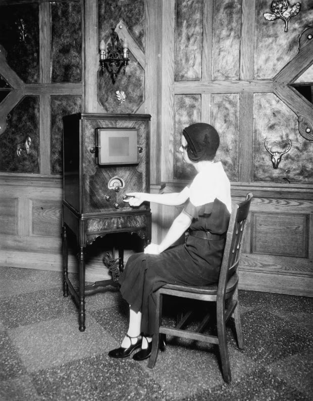 Muốn kh&ocirc;ng bị AI đ&agrave;o thải h&atilde;y &aacute;p dụng ngay b&iacute; quyết sinh tồn n&agrave;y từ năm 1920- Ảnh 4.