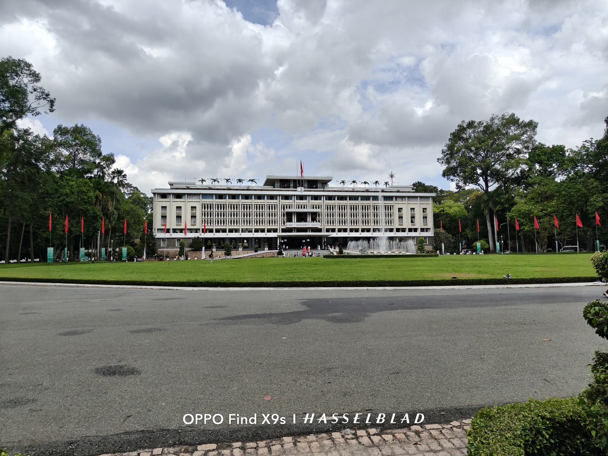 OPPO Find X9s &ldquo;đọ sức&rdquo; c&ugrave;ng iPhone 17: Khi camera mới l&agrave; thứ quyết định cuộc chơi - Ảnh 39.
