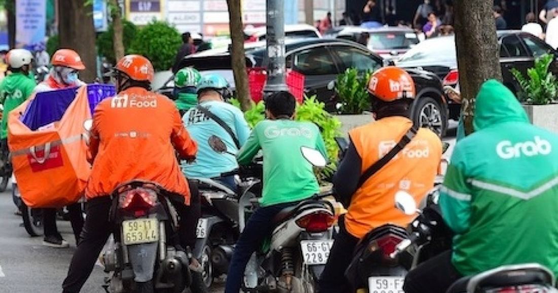 Lực lượng CSGT điều hướng giao thông Hà Nội - Ảnh 7.