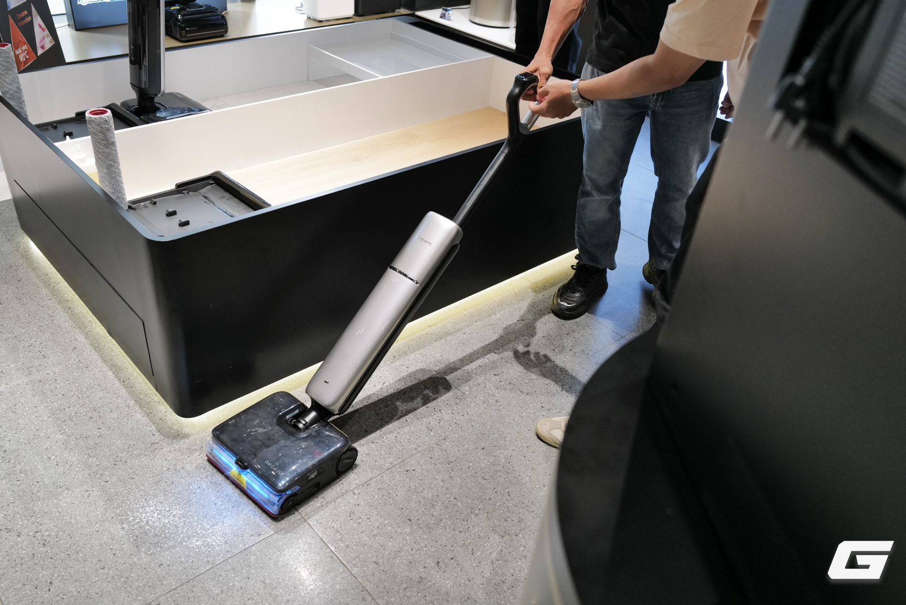 Dreame ra mắt loạt thiết bị l&agrave;m sạch cao cấp tại Việt Nam, nổi bật với H16 Pro TriForce với c&ocirc;ng nghệ l&agrave;m sạch 3 trong 1 độc đ&aacute;o  - Ảnh 3.