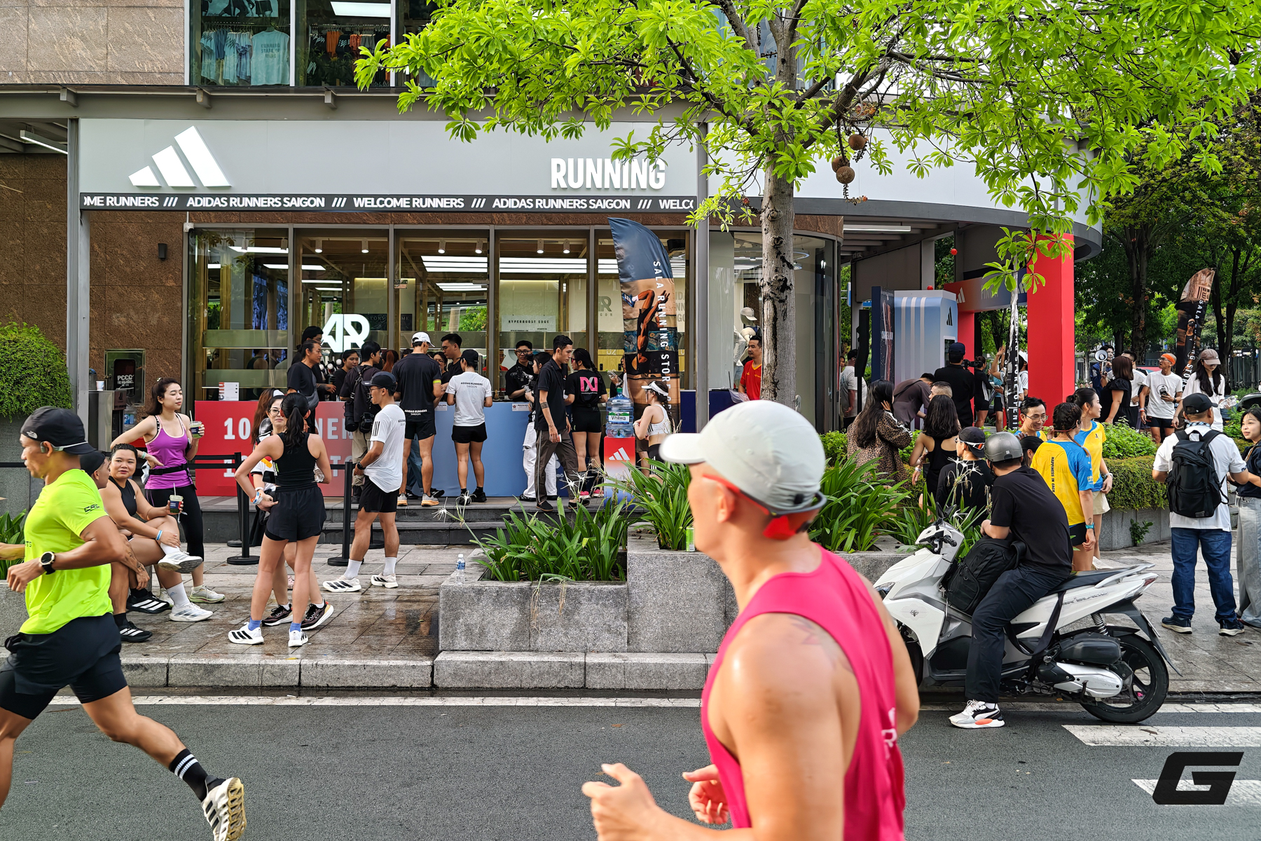 Gallery - adidas mở Sala Running Store, thêm lựa chọn mới tại “thánh địa chạy bộ” Thủ Thiêm - image 3