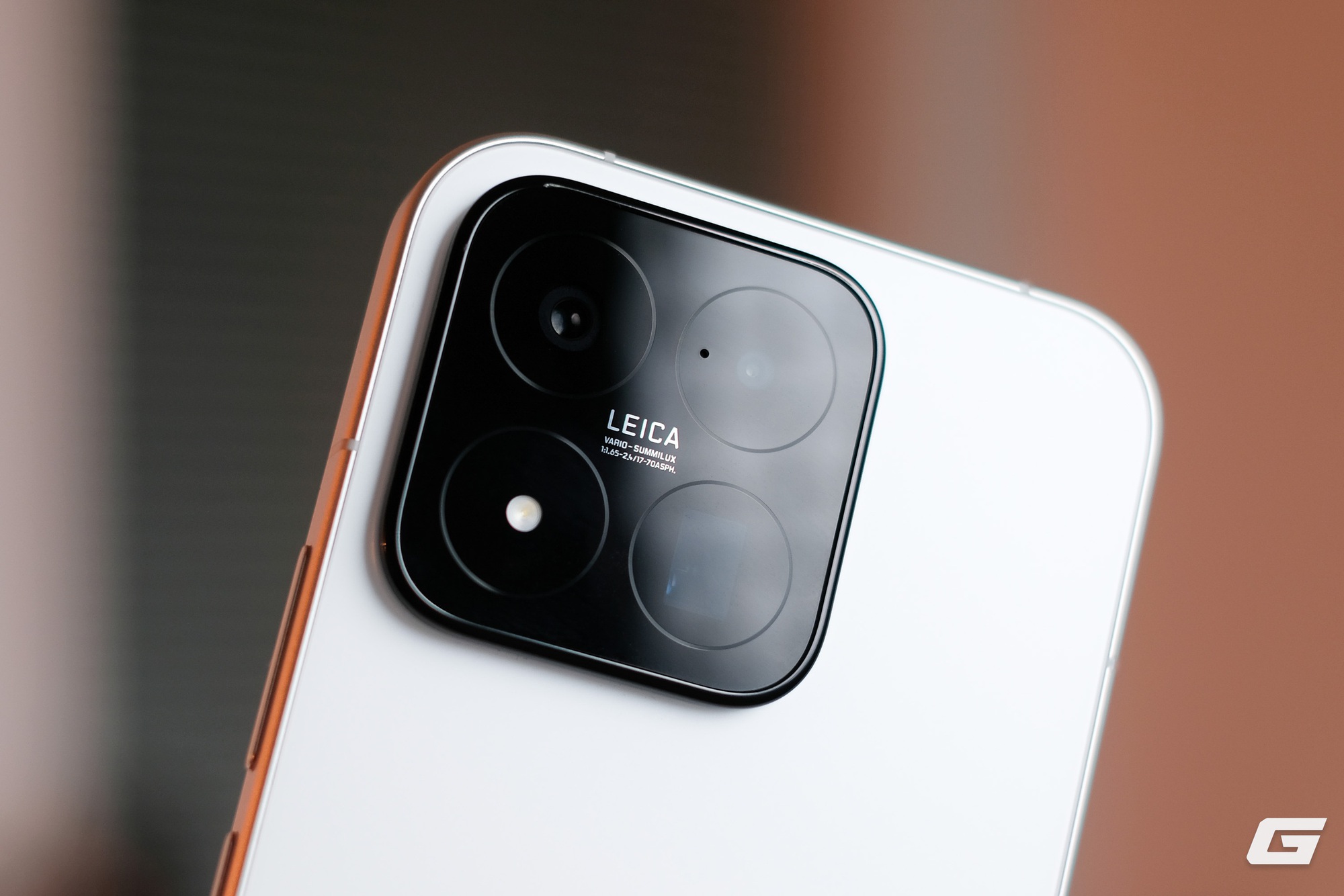 Tr&ecirc;n tay smartphone Xiaomi gi&aacute; chỉ 17 triệu m&agrave; c&oacute; chip Snapdragon 8 Elite Gen 5, pin tận 8.000mAh- Ảnh 11.