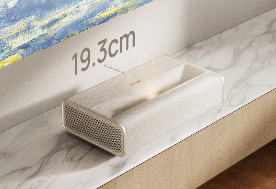 Xgimi ra hai m&aacute;y chiếu đặt s&aacute;t tường, chiếu 100 inch trong ph&ograve;ng nhỏ - Ảnh 2.