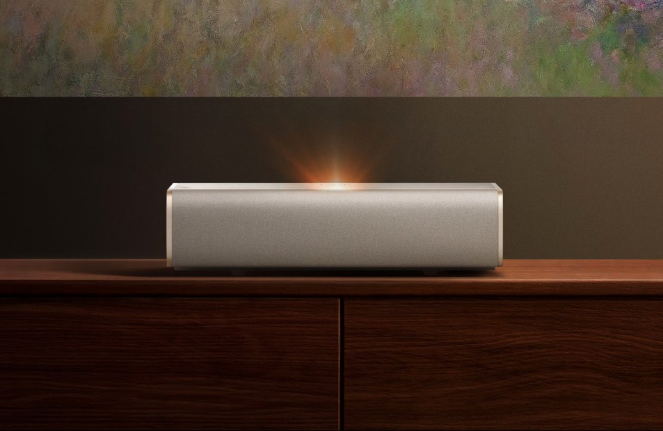 Xgimi ra hai m&aacute;y chiếu đặt s&aacute;t tường, chiếu 100 inch trong ph&ograve;ng nhỏ - Ảnh 3.