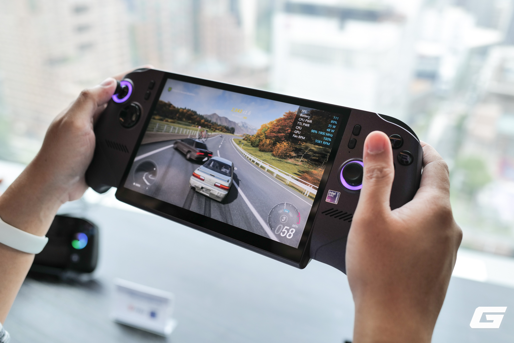 Loạt handheld d&ugrave;ng Intel Arc G3 Extreme xuất hiện tại Computex 2026, ph&ocirc; diễn sức mạnh &aacute;p đảo AMD Ryzen Z2 Extreme- Ảnh 12.