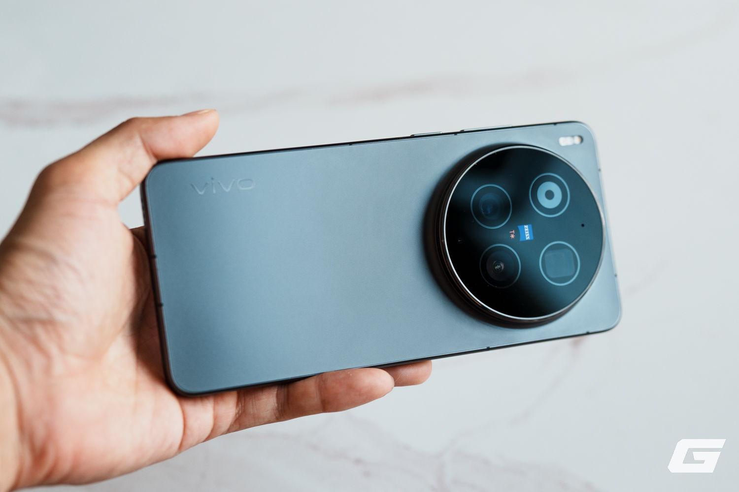 Gallery - 1 tuần dùng vivo X300 Ultra: Hãy gọi nó là "máy ảnh có SIM"! - image 4