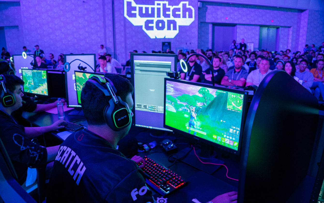 Đi bộ hơn 550 km đến sự kiện của Twitch, streamer chết lặng khi bị hủy v&eacute; ngay trước giờ G- Ảnh 2.