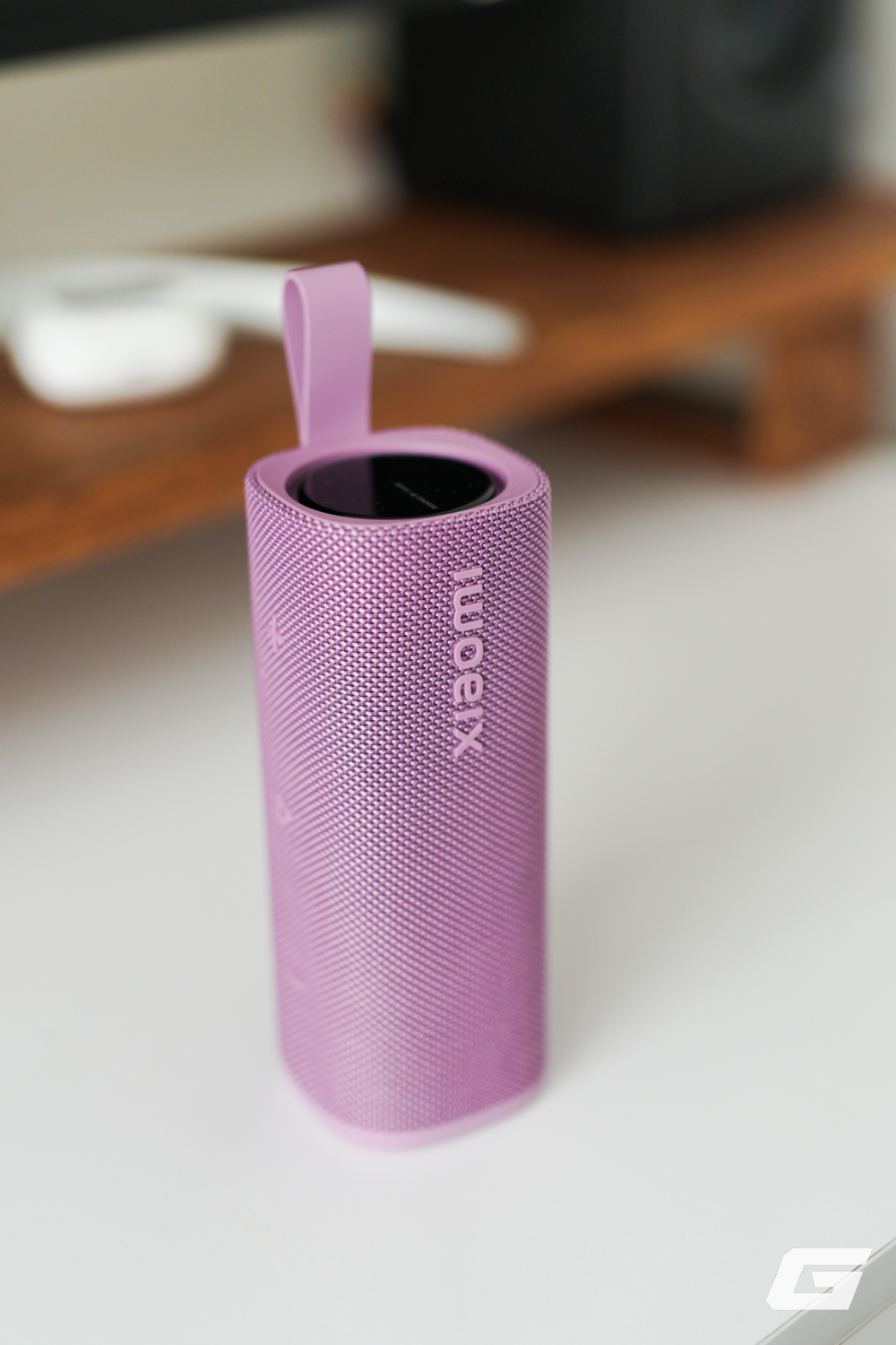 Gallery - Trải nghiệm Xiaomi Sound Play: Nhỏ gọn, bền bỉ, đèn vô cực nháy theo nhạc, chất âm dễ nghe, giá từ 1.8 triệu - image 1