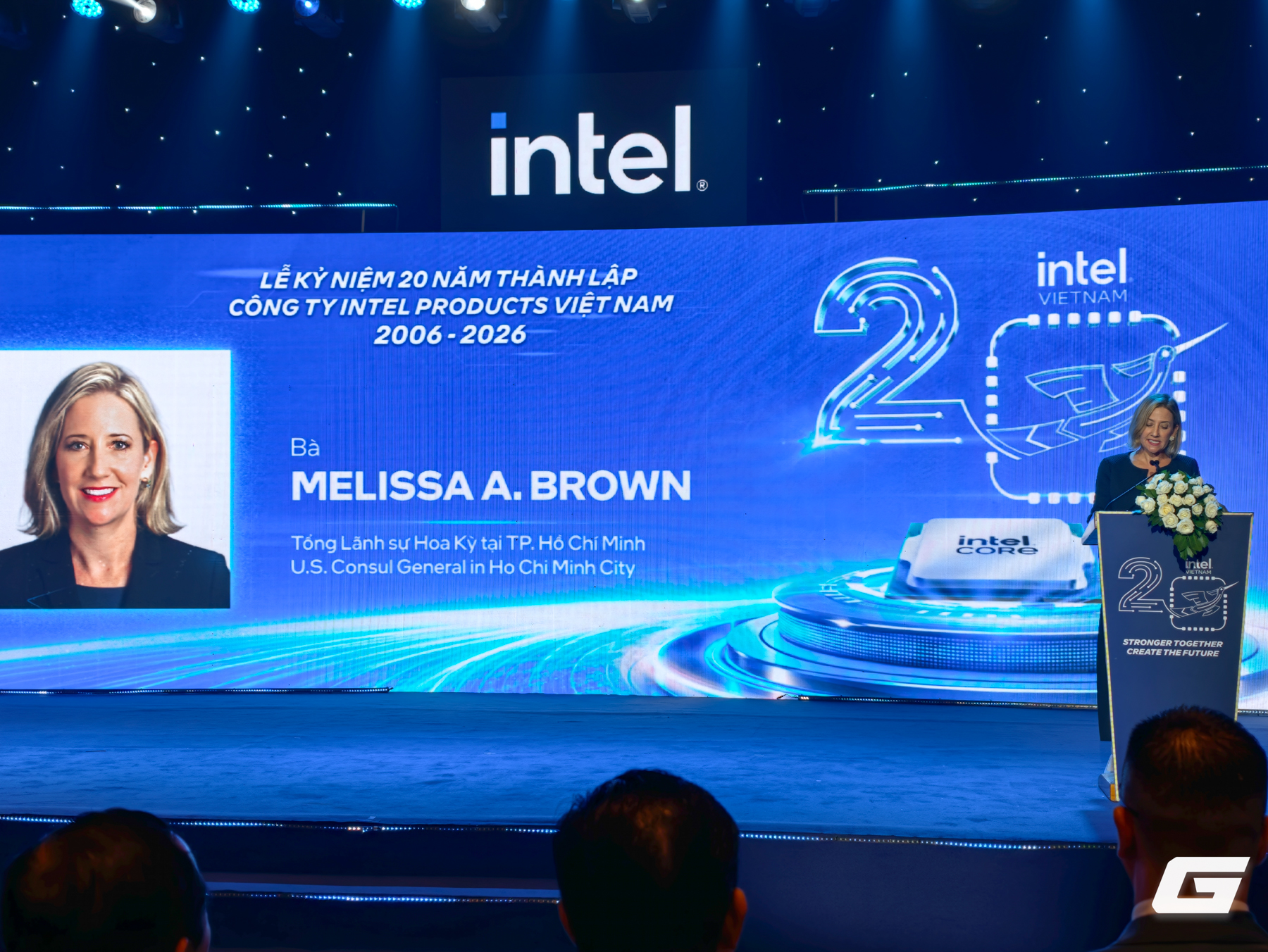 Tổng l&atilde;nh sự Mỹ tại TP.HCM n&oacute;i về h&agrave;nh tr&igrave;nh 20 năm Intel ở Việt Nam: &ldquo;Nơi họ đến, họ đều g&oacute;p sức x&acirc;y dựng&rdquo;- Ảnh 1.