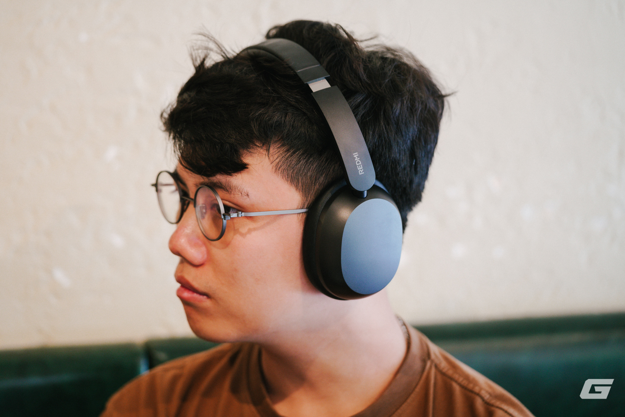  Thiết kế tối giản, chống ồn mạnh, chất âm "siêu bass"- Ảnh 8.