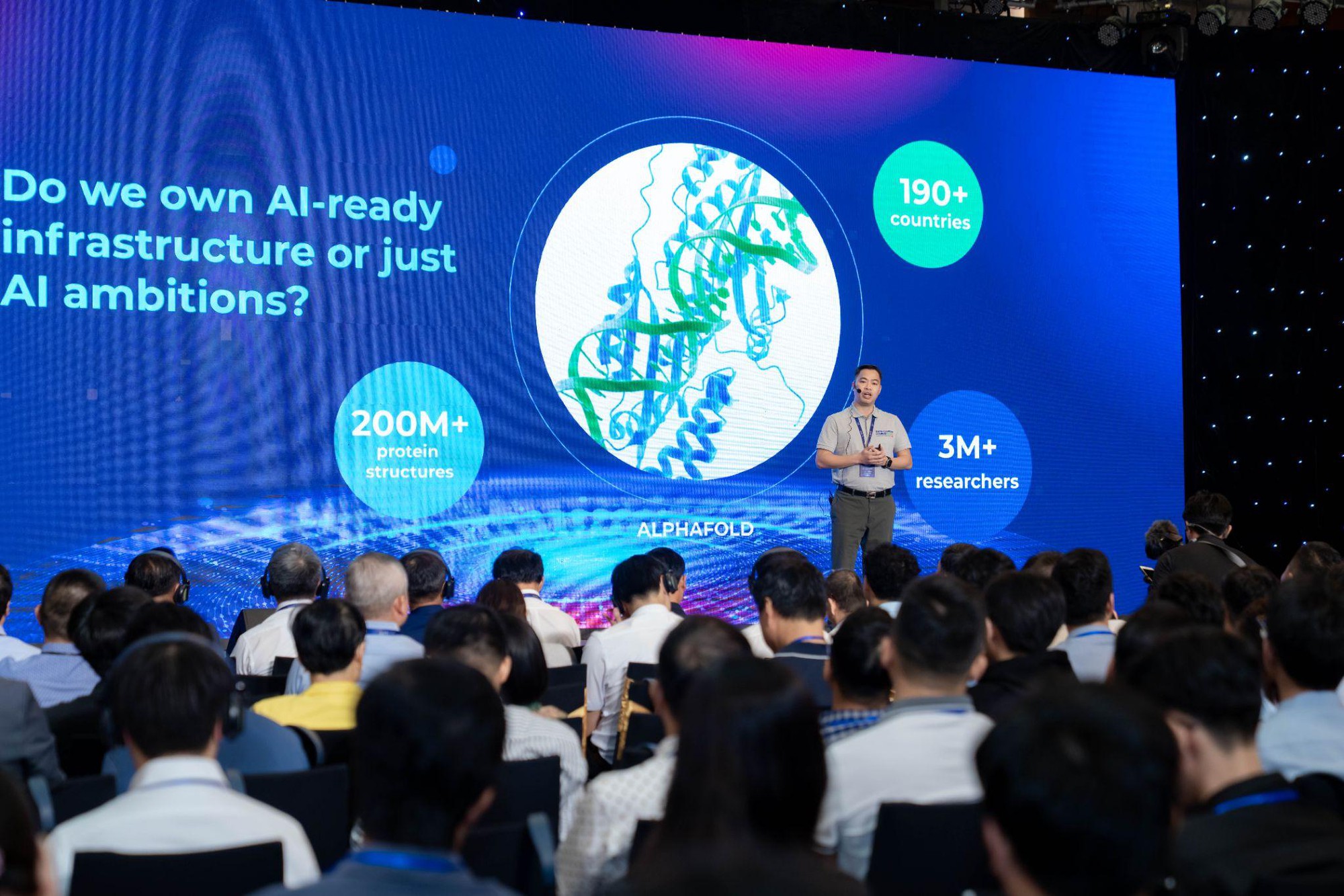 Thành phố Hồ Chí Minh nổi lên như cực tăng trưởng mới của Data Center, Cloud và AI - Ảnh 2. Thành phố Hồ Chí Minh nổi lên như cực tăng trưởng mới của Data Center, Cloud và AI - Ảnh 2.
