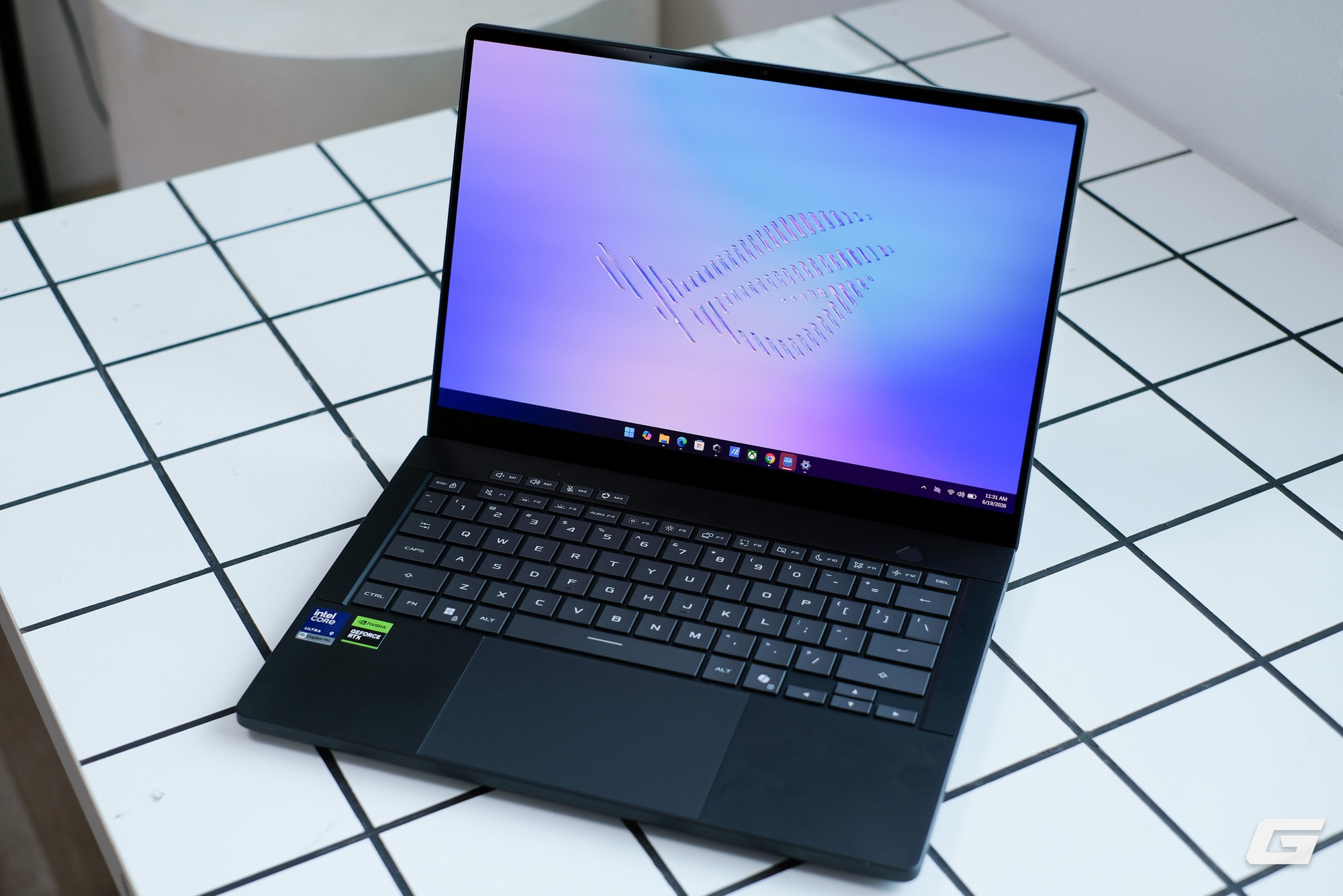  Chia tay AMD sau 6 năm, ASUS đặt cược vào Intel để giải quyết điểm yếu lớn nhất của dòng máy này - Ảnh 5.