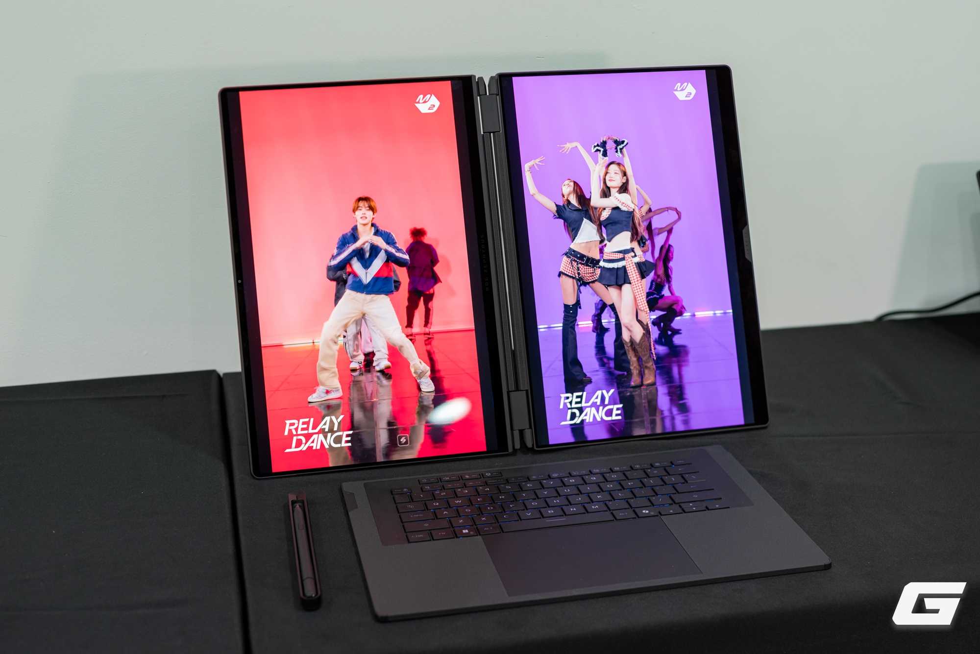  Laptop gaming màn hình kép thì có gì đặc biệt - Ảnh 4.