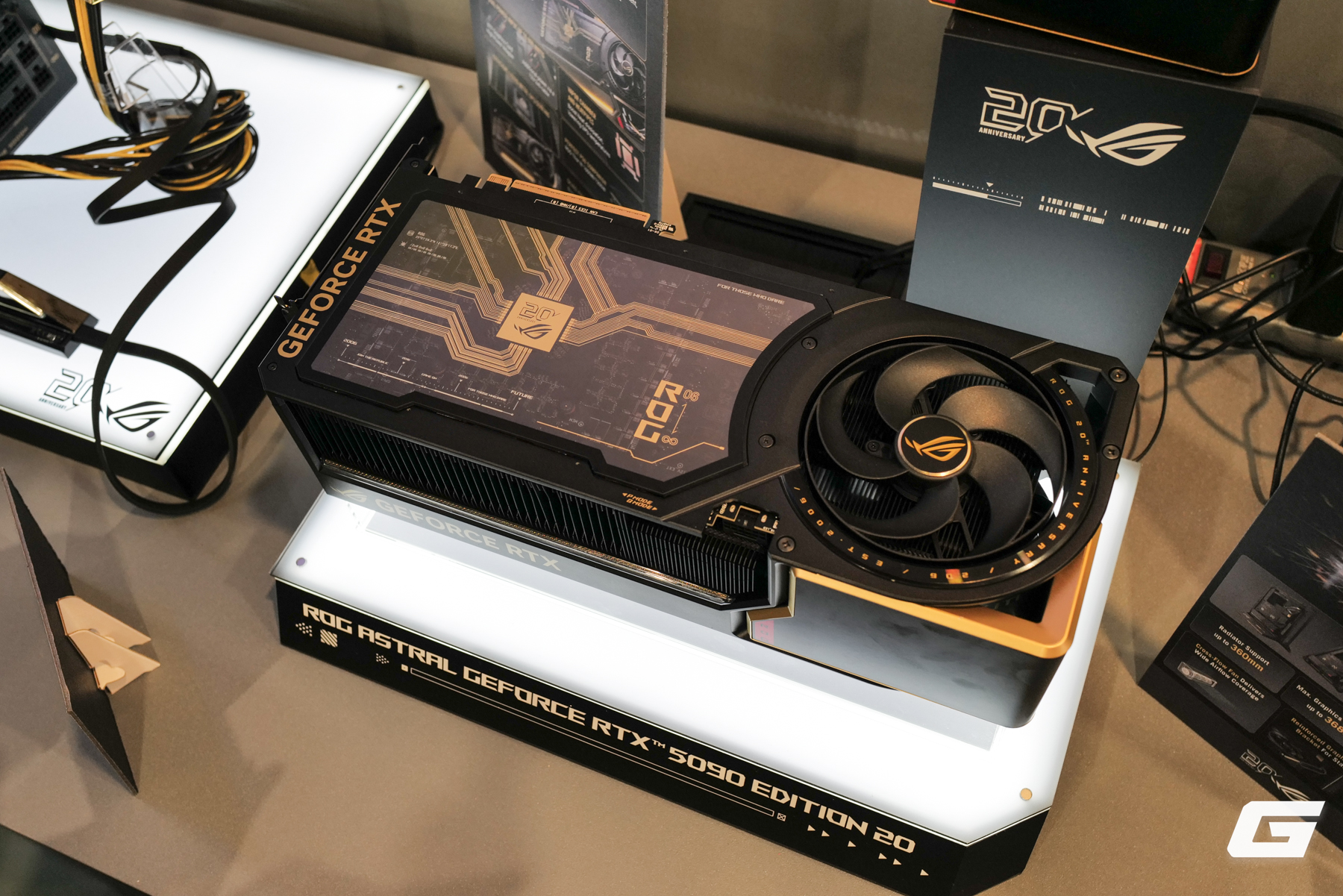 Cận cảnh bộ sưu tập Edition 20 tuyệt đẹp tại Computex 2026 nh&acirc;n cột mốc 20 năm thương hiệu ROG - Ảnh 7.