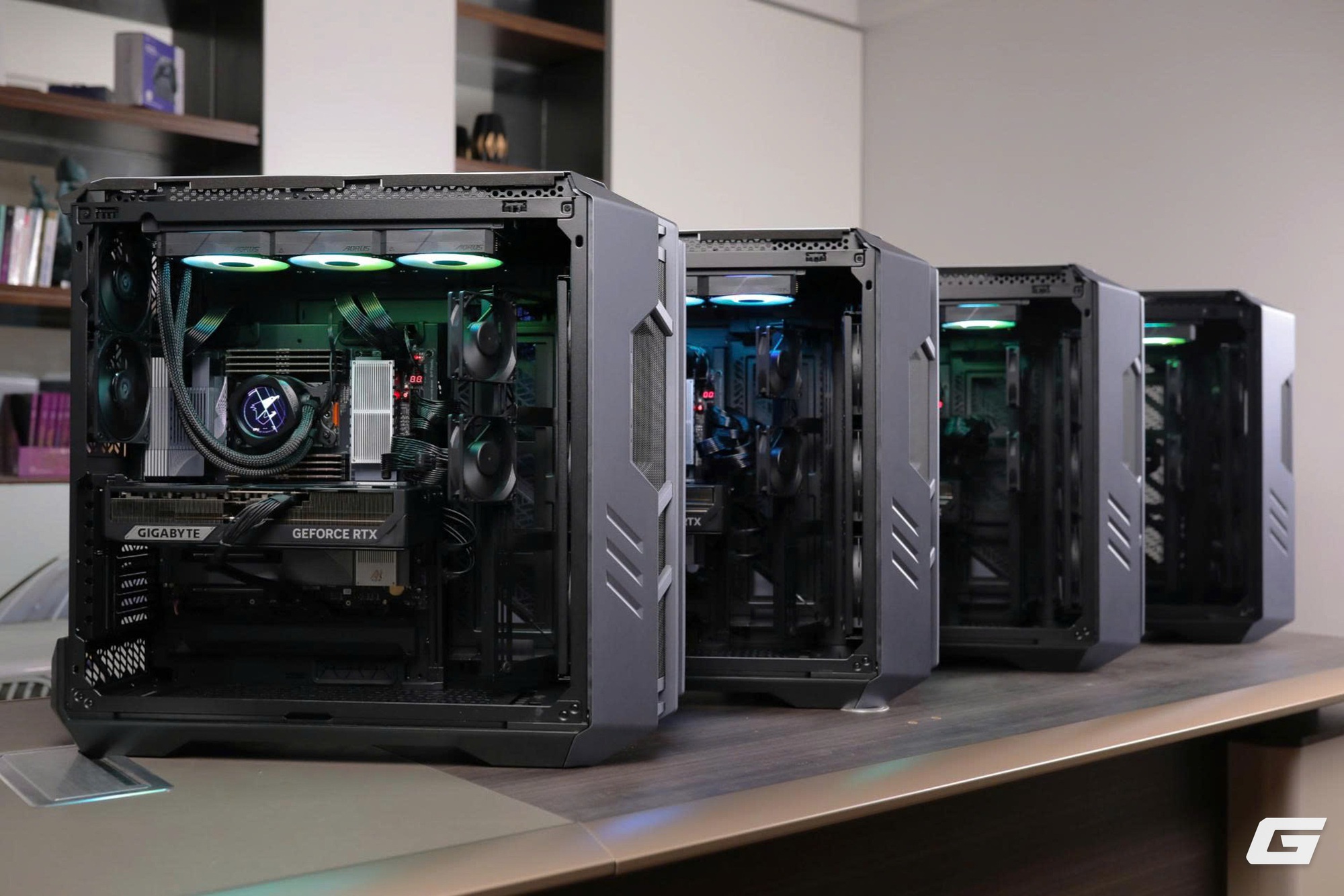 Cận cảnh bộ PC AI gi&aacute; 1 tỷ đồng tại Việt Nam: Ri&ecirc;ng tiền RAM 768GB đ&atilde; mất 600 triệu đồng, nhưng doanh nghiệp vẫn mạnh tay mua liền 4 bộ- Ảnh 2.