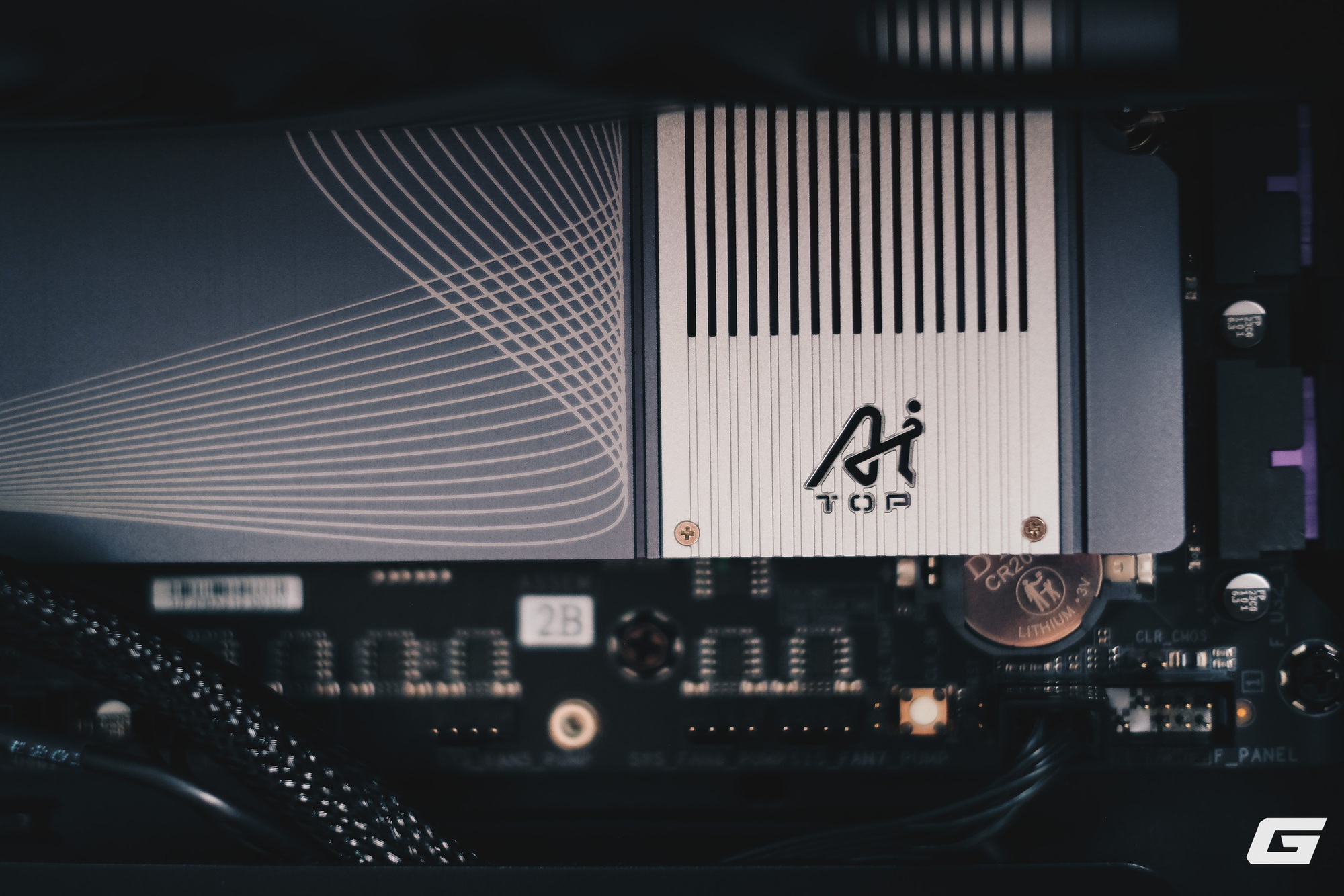 Cận cảnh bộ PC AI gi&aacute; 1 tỷ đồng tại Việt Nam: Ri&ecirc;ng tiền RAM 768GB đ&atilde; mất 600 triệu đồng, nhưng doanh nghiệp vẫn mạnh tay mua liền 4 bộ- Ảnh 11.