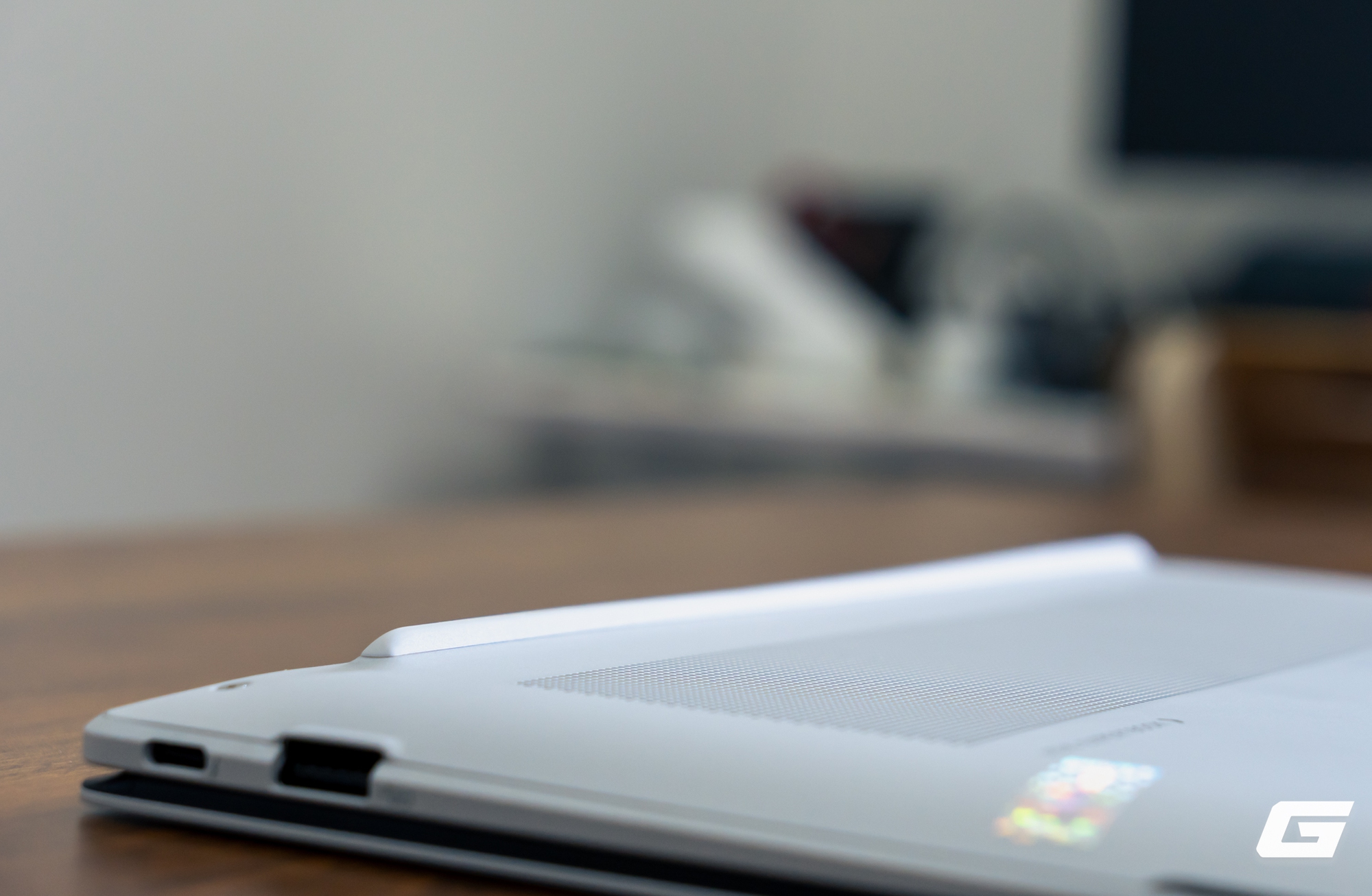 ASUS ExpertBook Ultra: flagship laptop doanh nghiệp gi&aacute; 100 triệu, nặng chưa đến 1kg m&agrave; sức mạnh kh&ocirc;ng thể xem nhẹ - Ảnh 15.