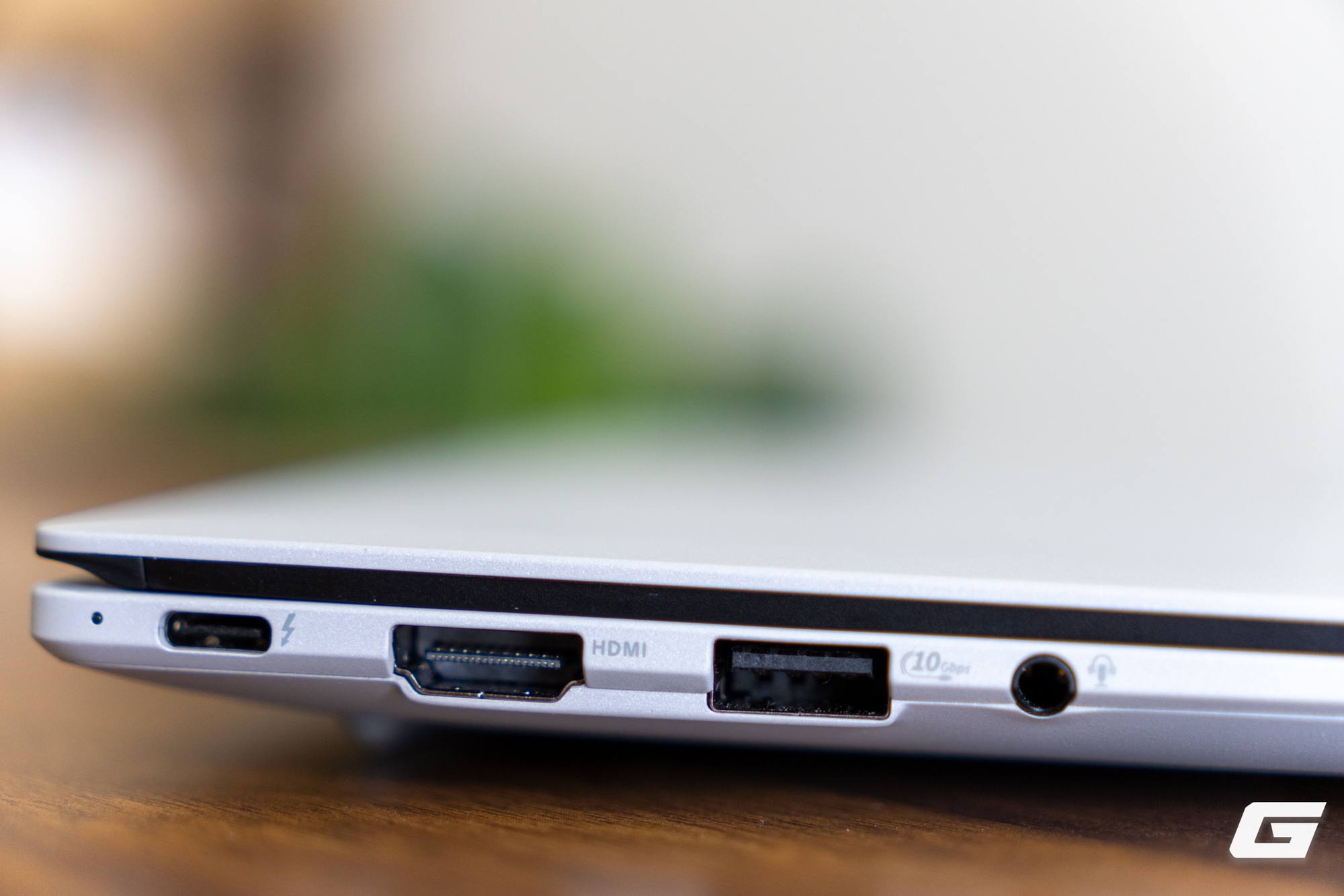 ASUS ExpertBook Ultra: flagship laptop doanh nghiệp gi&aacute; 100 triệu, nặng chưa đến 1kg m&agrave; sức mạnh kh&ocirc;ng thể xem nhẹ - Ảnh 11.