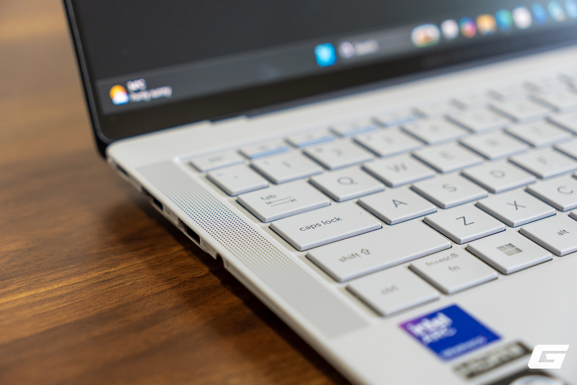 ASUS ExpertBook Ultra: flagship laptop doanh nghiệp gi&aacute; 100 triệu, nặng chưa đến 1kg m&agrave; sức mạnh kh&ocirc;ng thể xem nhẹ - Ảnh 36.