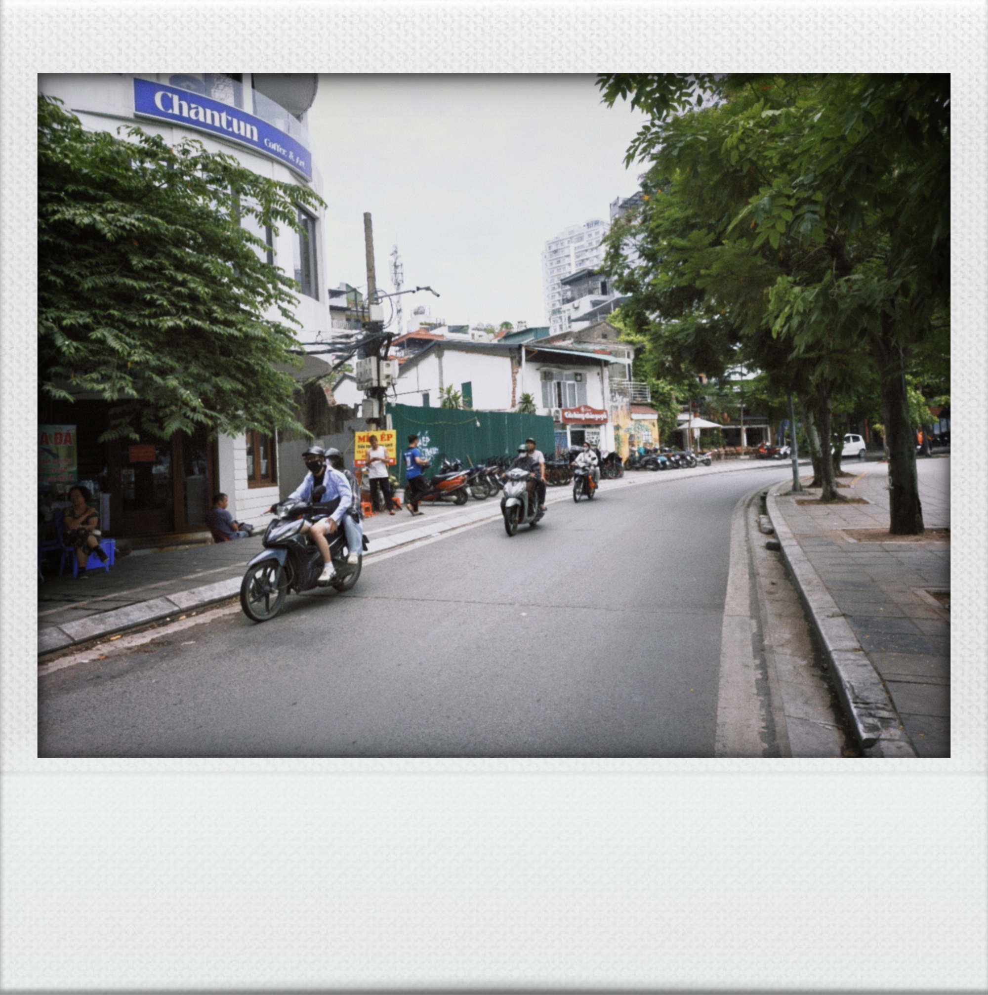 Gallery - Đây là OPPO Reno16 Pro 5G: Mặt lưng 3D nổi siêu "ảo diệu", camera 200MP và chế độ chụp ảnh giả lập phim rất GenZ - image 5