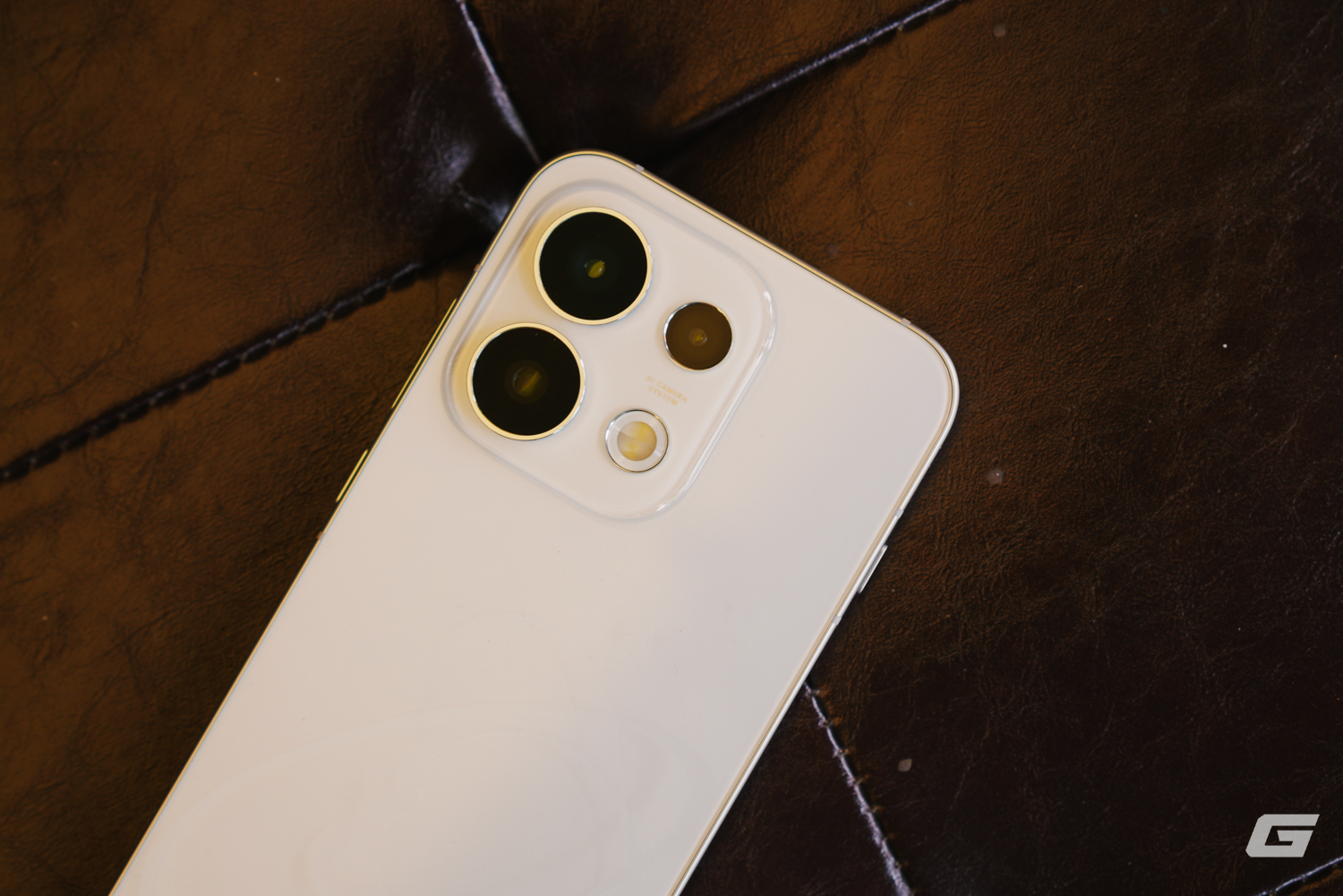 Gallery - Đây là OPPO Reno16 Pro 5G: Mặt lưng 3D nổi siêu "ảo diệu", camera 200MP và chế độ chụp ảnh giả lập phim rất GenZ - image 28