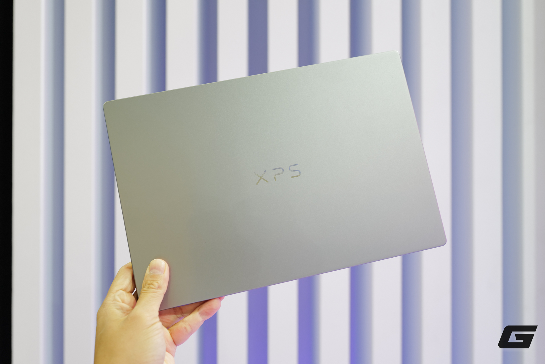 Gallery - Cận cảnh Dell XPS 13 mới: mỏng hơn, nhẹ hơn và nhiều tính năng hơn với cùng mức giá - image 1