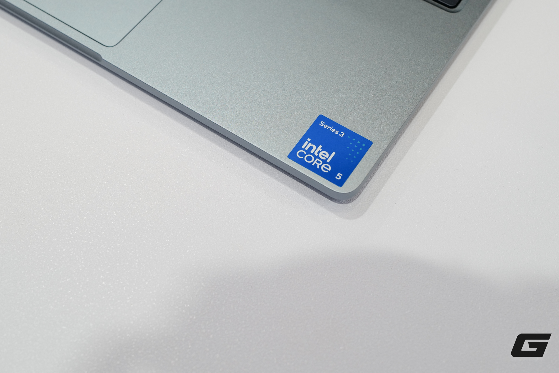 Gallery - Cận cảnh Dell XPS 13 mới: mỏng hơn, nhẹ hơn và nhiều tính năng hơn với cùng mức giá - image 9