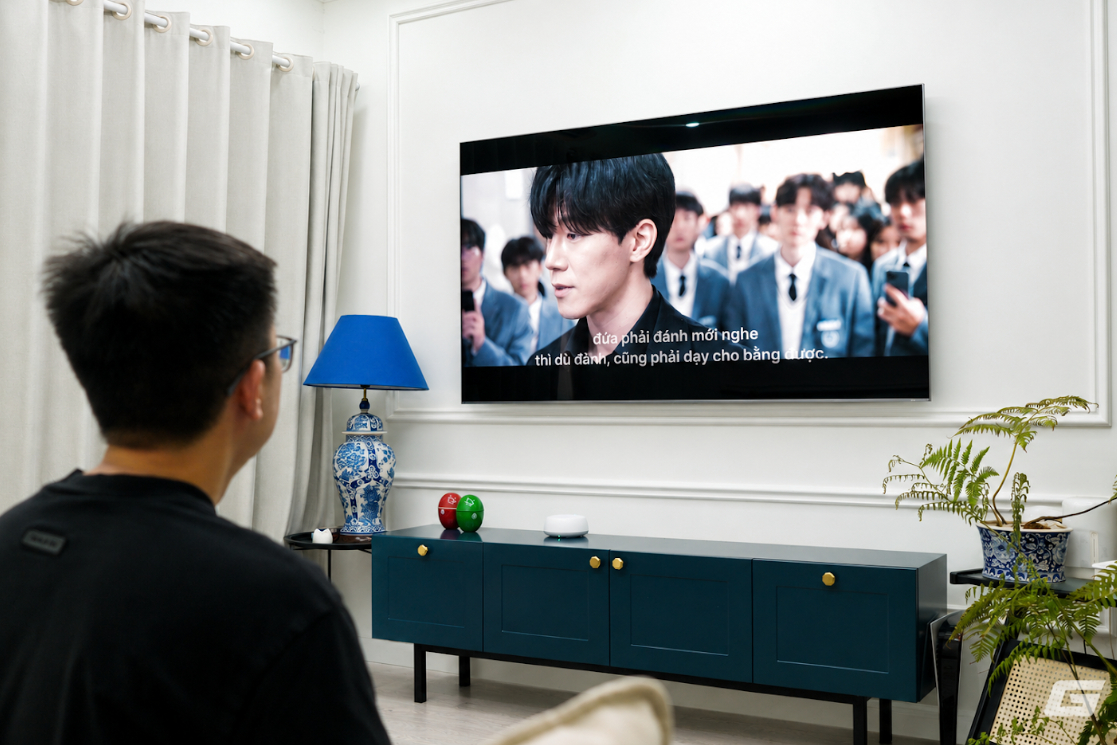 Xem World Cup 2026 tr&ecirc;n TCL C8L sẽ thấy c&oacute; những c&ocirc;ng nghệ phải trải nghiệm tận mắt, tận tai mới "chất" - Ảnh 9.
