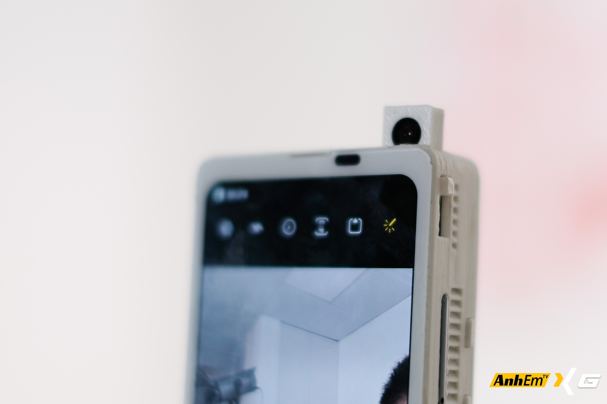 Sinh vi&ecirc;n Việt Nam biến Galaxy Z Fold đời đầu th&agrave;nh smartphone mini độc nhất: C&oacute; nhiều t&iacute;nh năng m&agrave; Galaxy Z Fold7 c&ograve;n chưa c&oacute;- Ảnh 10.