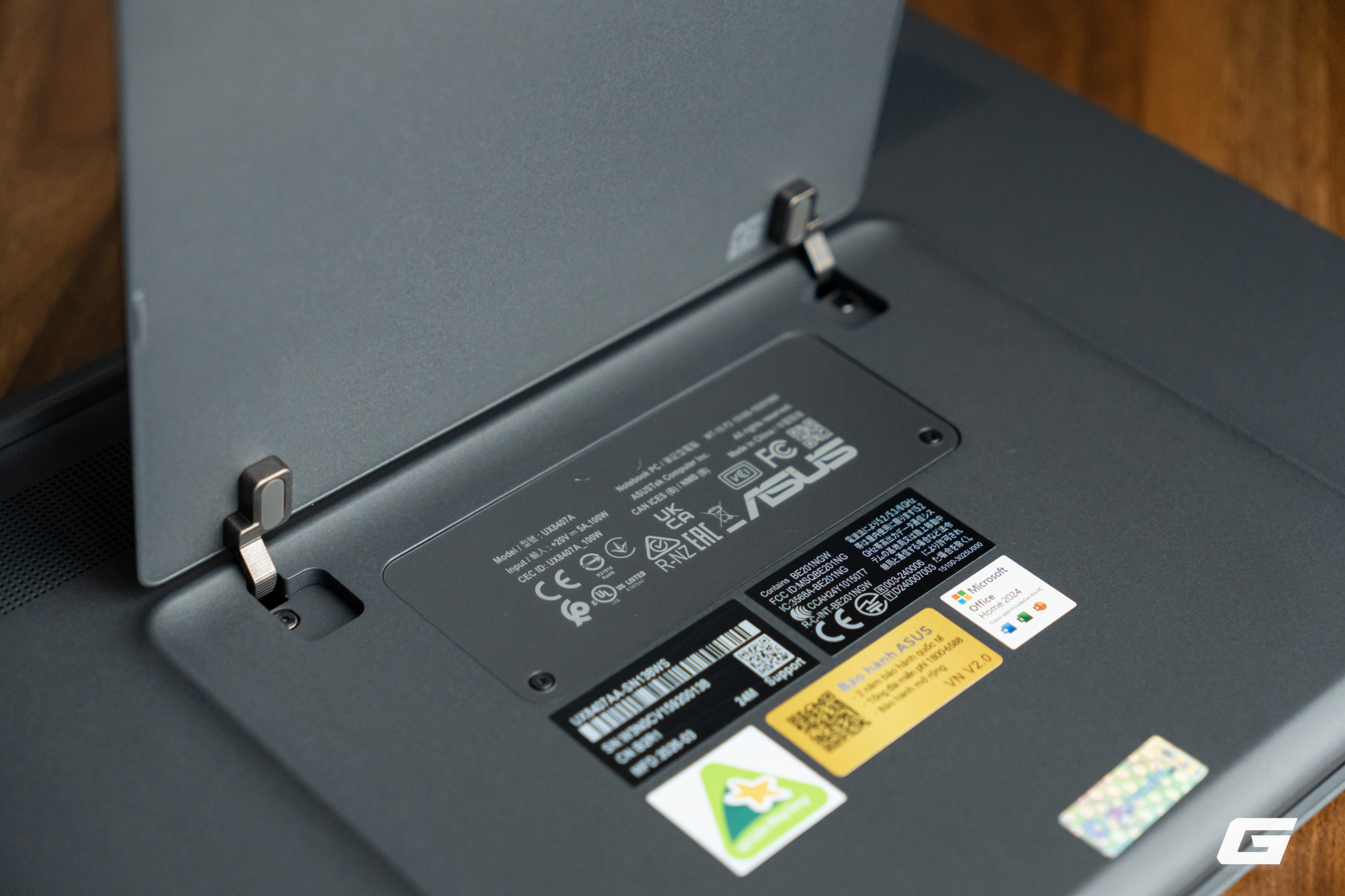 Gallery - Đánh giá Zenbook DUO 2026: Laptop hai màn hình để làm gì? ASUS đã tìm ra lời giải - image 8