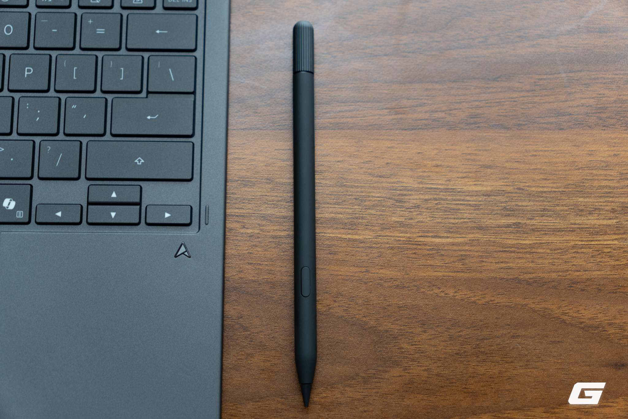 Gallery - Đánh giá Zenbook DUO 2026: Laptop hai màn hình để làm gì? ASUS đã tìm ra lời giải - image 30