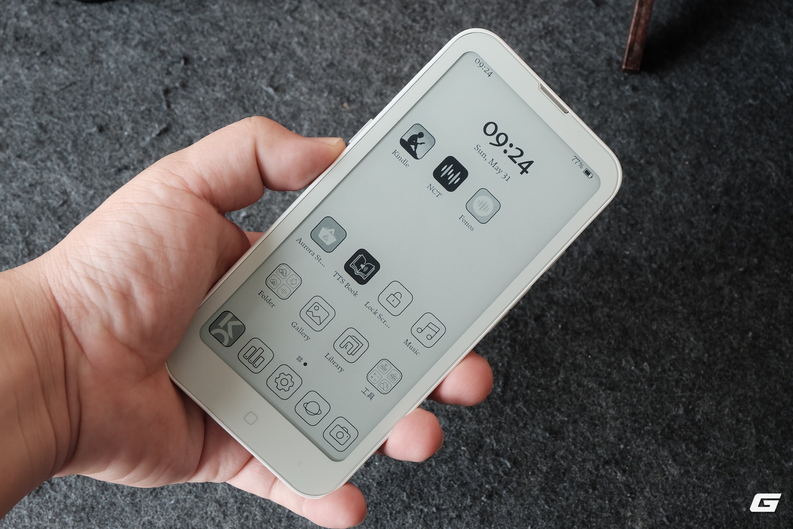 Gallery - Hanvon Clear Mobile: Một chiếc máy đọc sách bỏ túi khá thú vị và điều gây chú ý không chỉ nằm ở màn hình E-Ink - image 6