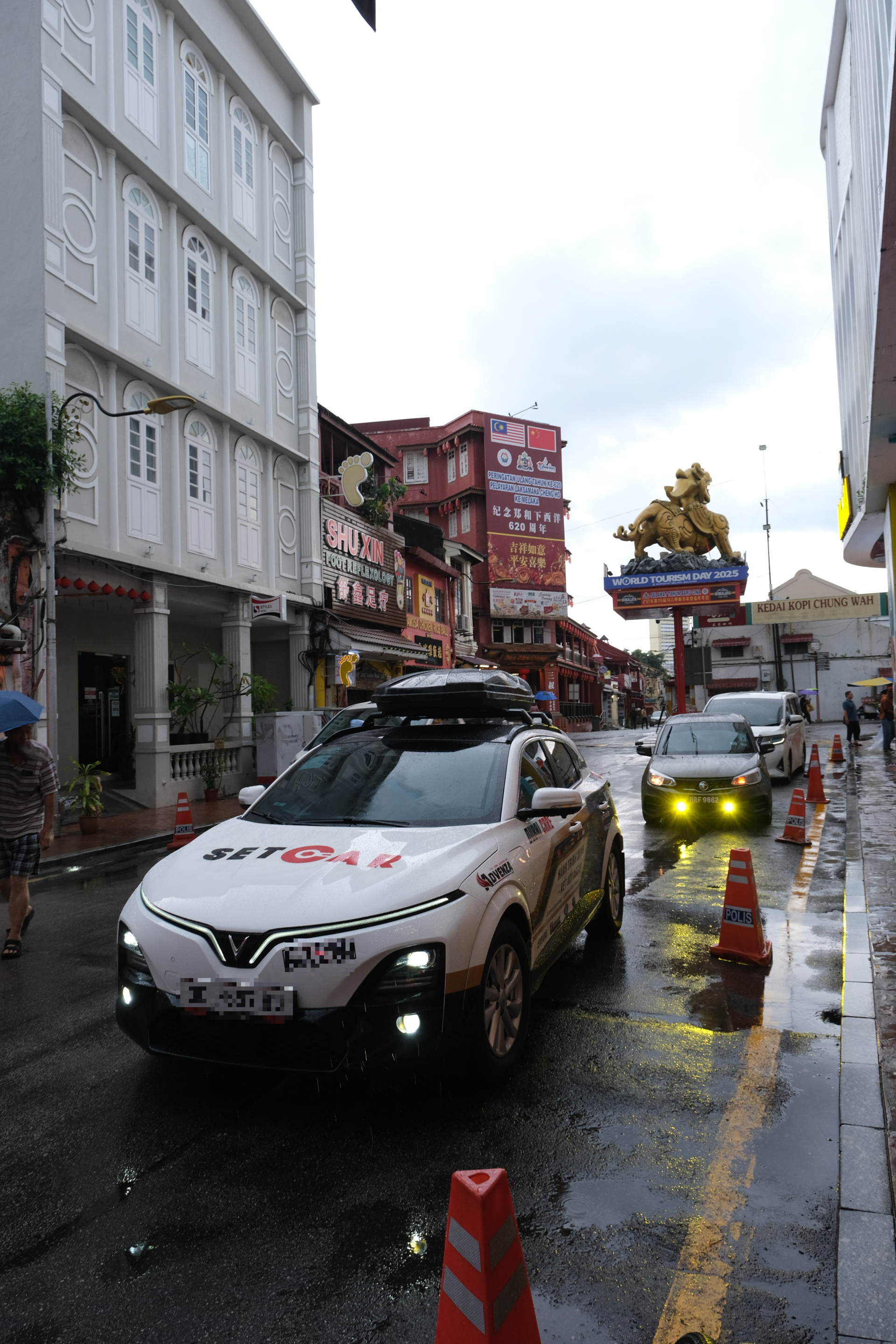 Sau chuyến "phượt" 10.000 km xuy&ecirc;n Đ&ocirc;ng Nam &Aacute; bằng xe điện, chủ xe nhận thấy lợi thế r&otilde; r&agrave;ng của &ldquo;s&acirc;n nh&agrave;&rdquo; so với &ldquo;s&acirc;n kh&aacute;ch&rdquo; - Ảnh 9.