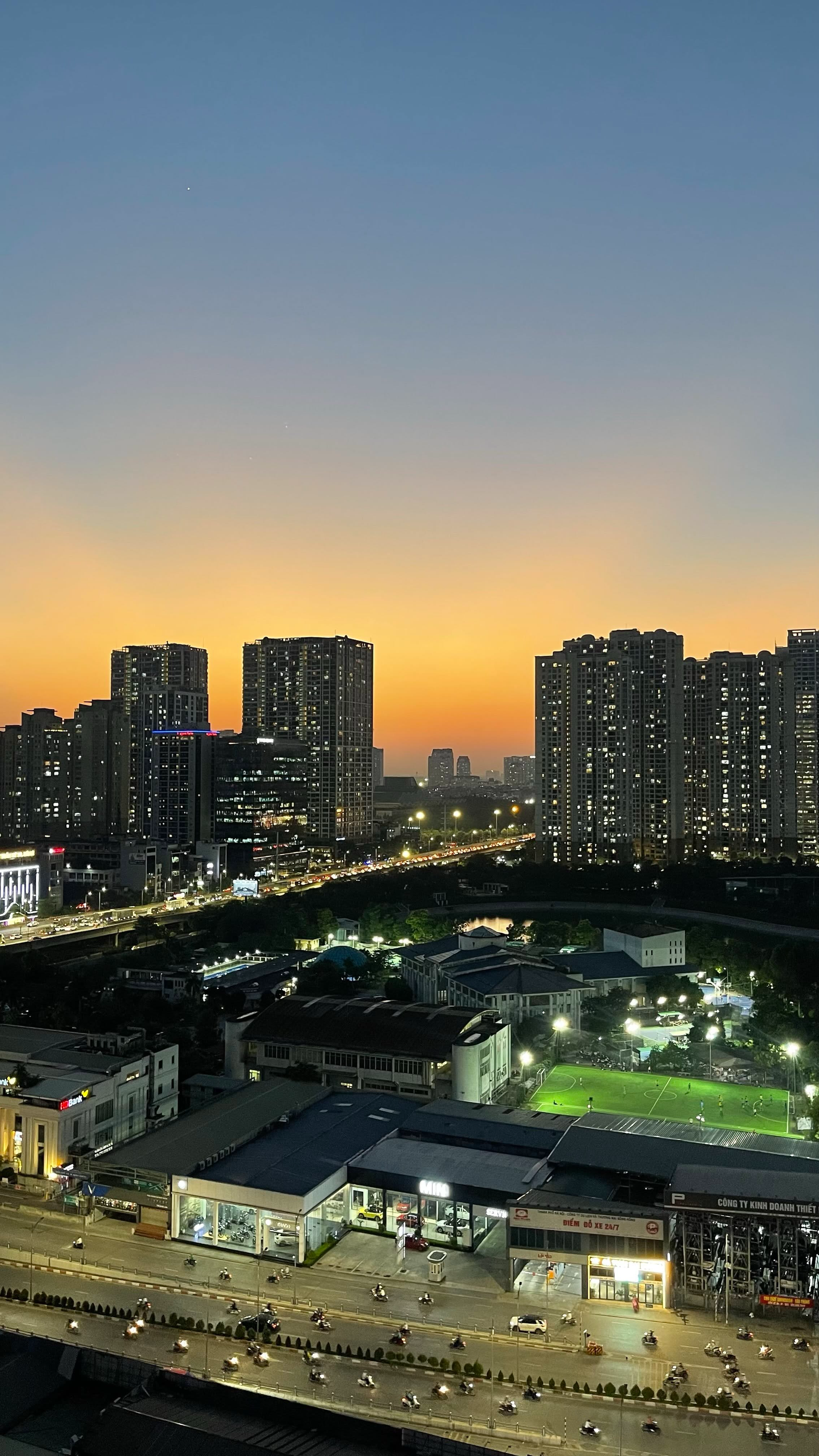 H&agrave; Nội nắng n&oacute;ng 40 độ, đi l&agrave;m 8 tiếng về kh&ocirc;ng mệt bằng ở nh&agrave; hướng T&acirc;y - Ảnh 4.