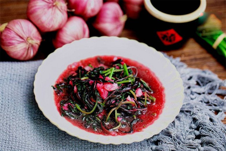 M&ugrave;a h&egrave; ăn g&igrave; vừa m&aacute;t vừa bổ? Đ&acirc;y l&agrave; 3 loại rau được v&iacute; như "kho dinh dưỡng" gi&aacute; b&igrave;nh d&acirc;n- Ảnh 3.