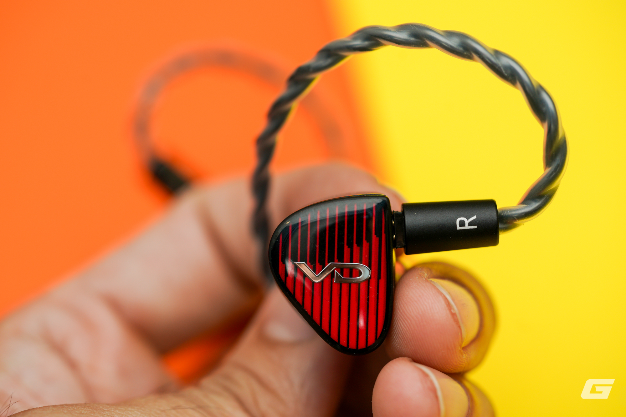 Đ&aacute;nh gi&aacute; tai nghe ZiiGaat x Vivir Digital RUMBA: Thiết kế đẹp mắt, gi&aacute; dễ tiếp cận nhưng &acirc;m thanh "kh&ocirc;ng phải dạng vừa đ&acirc;u" - Ảnh 14.