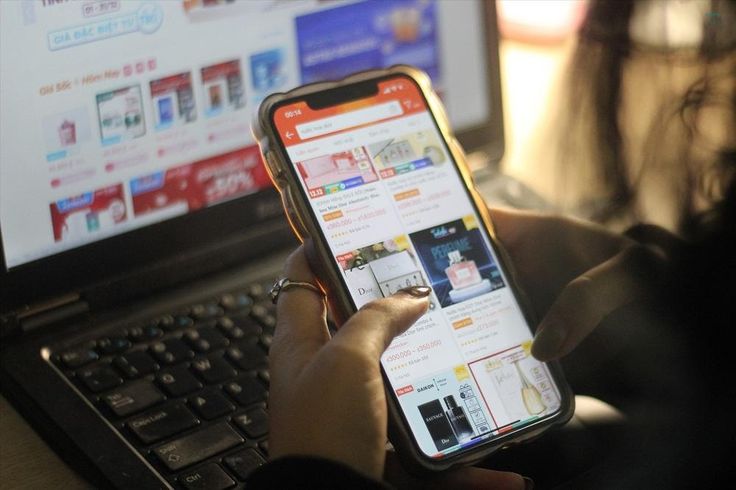 Từng kiếm v&agrave;i chục triệu mỗi th&aacute;ng sau giờ l&agrave;m, v&igrave; sao h&agrave;ng loạt người b&aacute;n h&agrave;ng online nay đồng loạt đ&oacute;ng cửa, nghỉ b&aacute;n v&agrave;"out game"?- Ảnh 1.