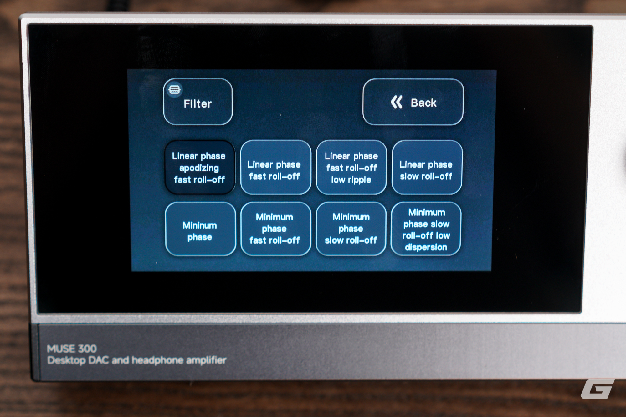 Đ&aacute;nh gi&aacute; MUSE HiFi M300: DAC/Amp si&ecirc;u "độc lạ" với hệ điều h&agrave;nh ri&ecirc;ng, m&agrave;n h&igrave;nh 5 inch v&agrave; chế độ giả lập &acirc;m thanh của đ&egrave;n!- Ảnh 15.