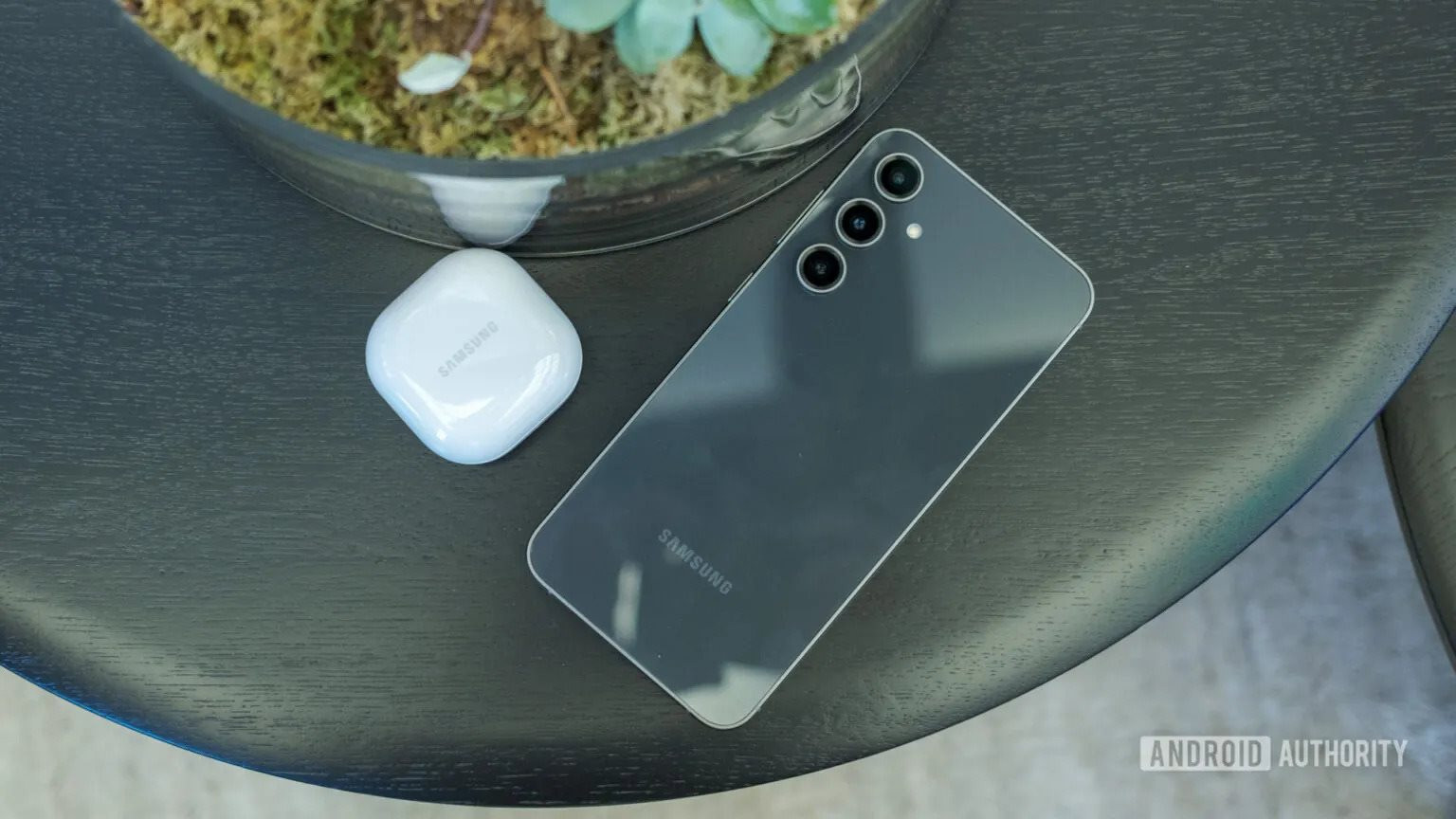 Mỗi lần d&ugrave;ng iPhone, t&ocirc;i chỉ muốn "quay xe gấp" về điện thoại Android v&igrave; sờ đến t&iacute;nh năng n&agrave;o cũng thiếu - Ảnh 6.