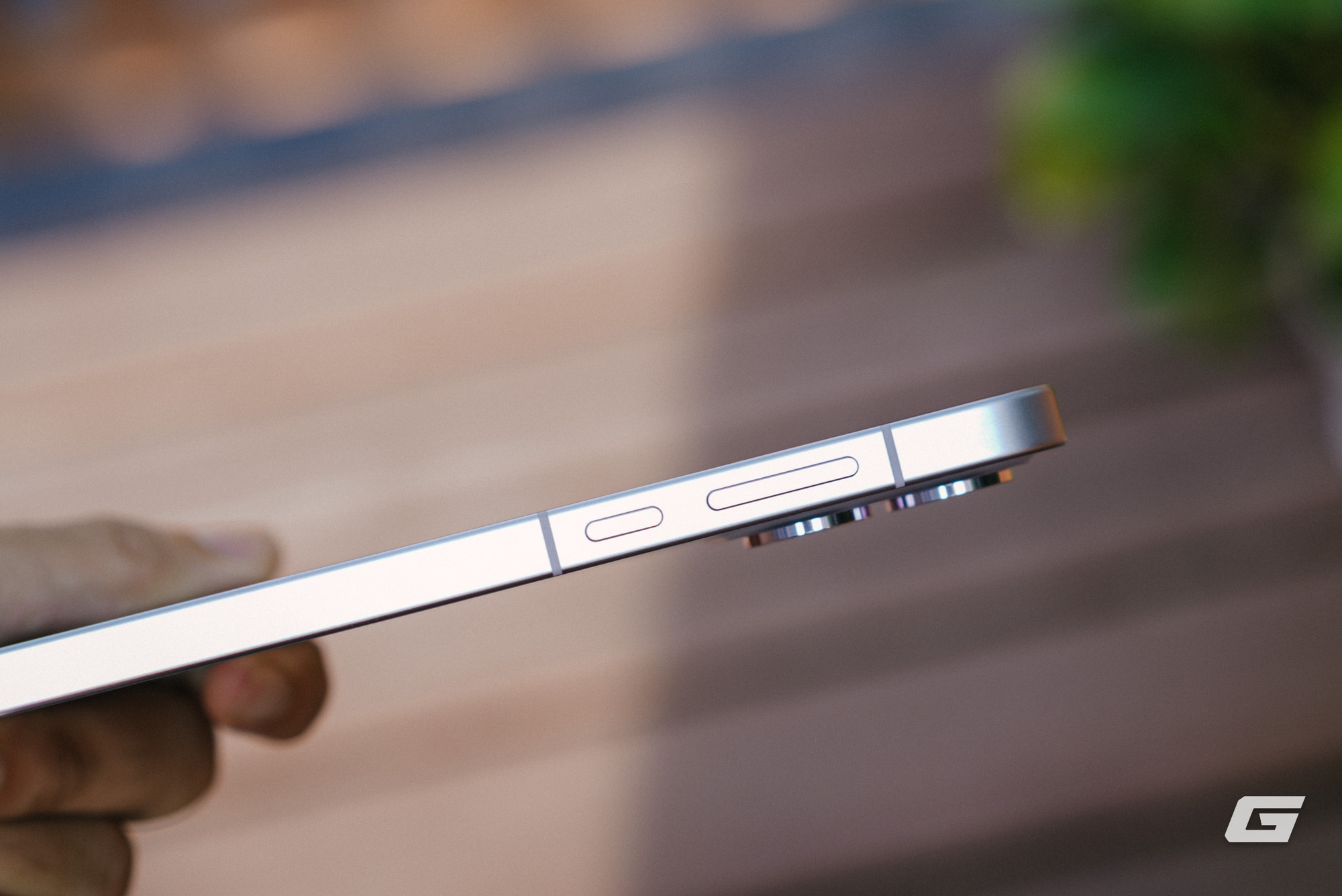Trải nghiệm OPPO Reno16 5G: Thiết kế bắt mắt, camera nhiều t&iacute;nh năng chỉnh sửa "vui vẻ" v&agrave; một cấu h&igrave;nh vừa đủ d&ugrave;ng - Ảnh 5.