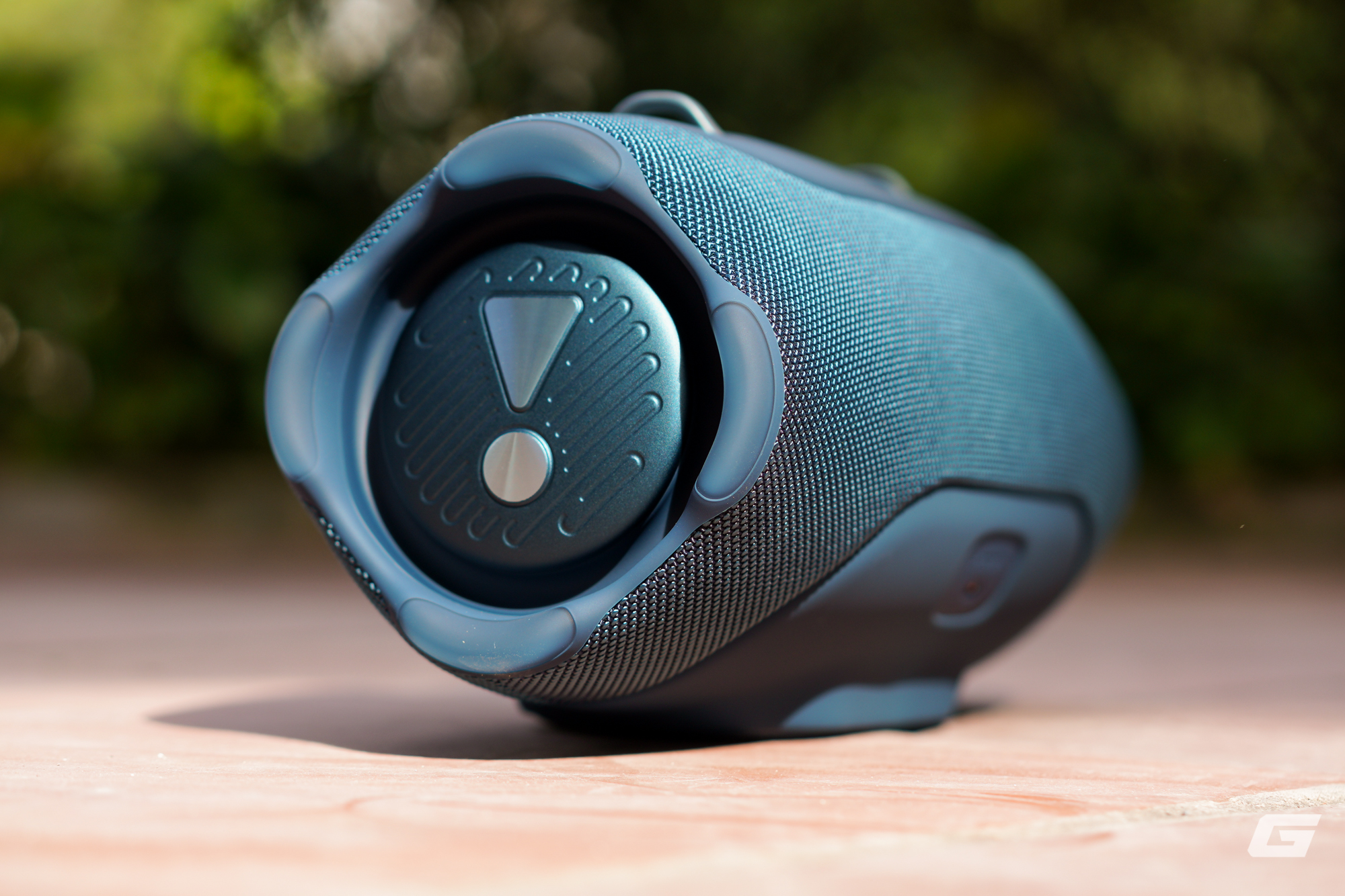 Đ&acirc;y l&agrave; JBL Xtreme5: Loa tiệc t&ugrave;ng "si&ecirc;u bass", c&ocirc;ng suất lớn cho kh&ocirc;ng gian rộng v&agrave; chống chọi mọi điều kiện thời tiết- Ảnh 11.