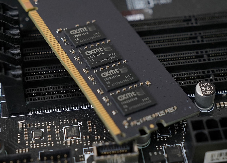 RAM Trung Quốc đắt hơn Samsung, Huawei xin giảm giá cũng bị từ chối - Ảnh 2.