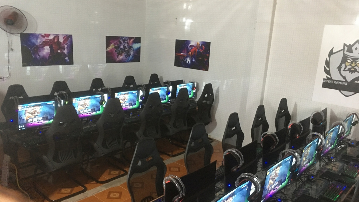 Bản quyền Windows l&agrave; giọt nước tr&agrave;n ly: V&igrave; sao h&agrave;ng loạt qu&aacute;n net gắn với tuổi thơ 8x 9x dần biến mất?- Ảnh 1.