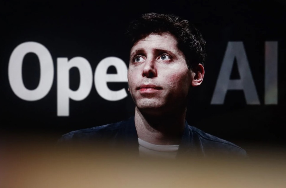 Sam Altman: Con người vẫn &ldquo;miệng than, l&ograve;ng th&iacute;ch&rdquo; điều n&agrave;y trong kỷ nguy&ecirc;n AI - Ảnh 1.