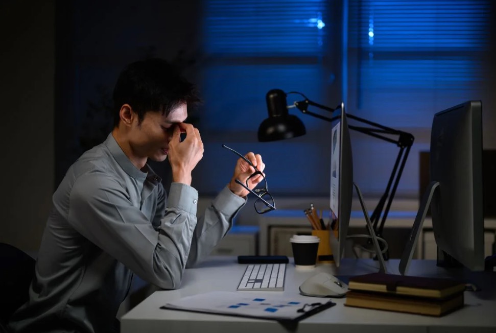 Sam Altman: Con người vẫn &ldquo;miệng than, l&ograve;ng th&iacute;ch&rdquo; điều n&agrave;y trong kỷ nguy&ecirc;n AI - Ảnh 2.