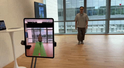 Apple gi&uacute;p hiện thực ho&aacute; điều tưởng chừng kh&ocirc;ng thể: đưa cả một ph&ograve;ng lab ph&acirc;n t&iacute;ch d&aacute;ng đi v&agrave;o iPad Pro - Ảnh 4.