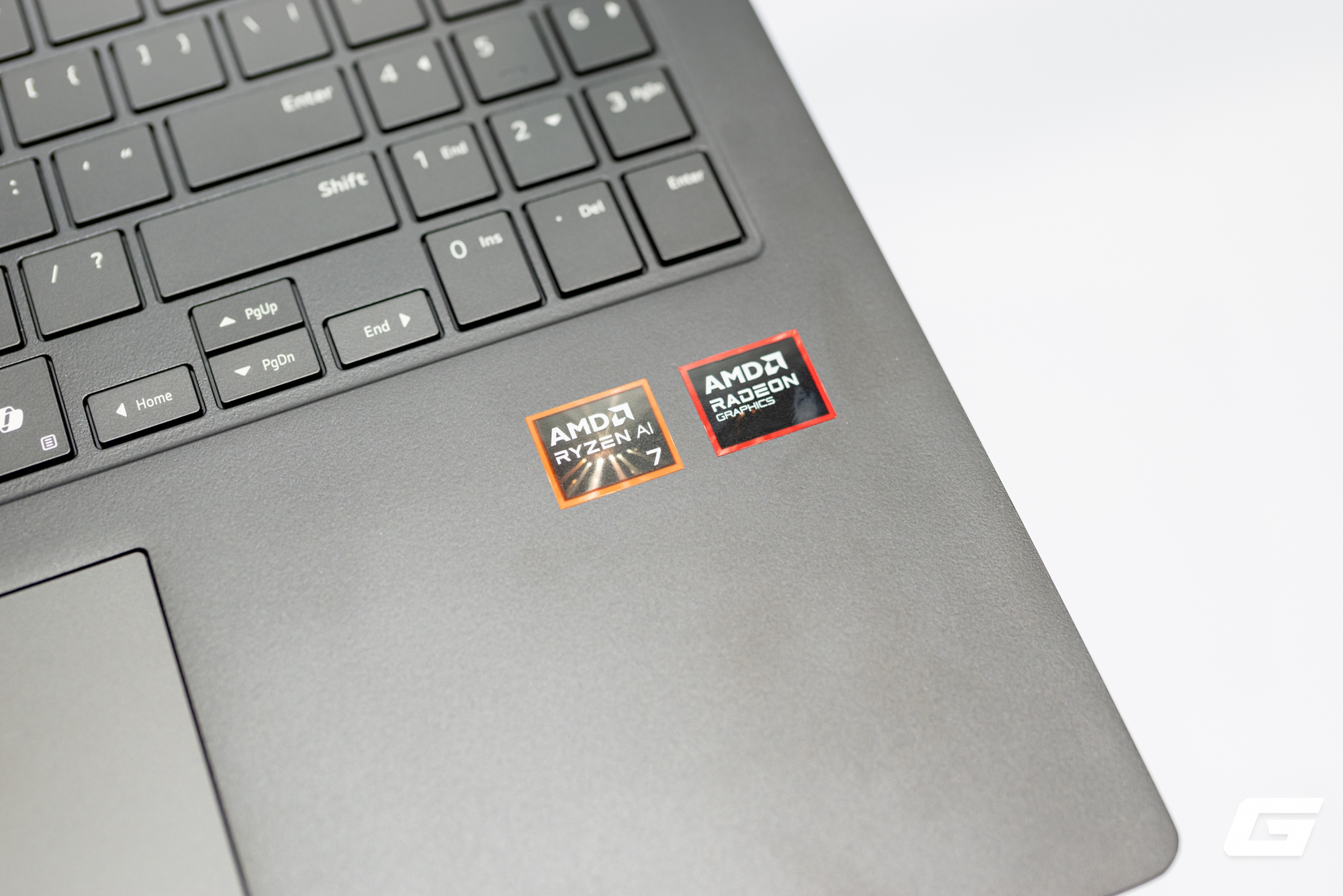 LG gram AI 2026 ra mắt tại Việt Nam: Laptop si&ecirc;u nhẹ t&iacute;ch hợp nền tảng Dual AI d&ugrave;ng được cả khi ngoại tuyến - Ảnh 7.