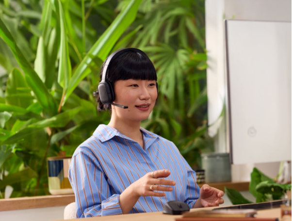 HP Poly Focus 6 Series - Tai nghe không dây cho thế hệ làm việc hybrid - Ảnh 1. HP Poly Focus 6 Series - Tai nghe không dây cho thế hệ làm việc hybrid - Ảnh 1.